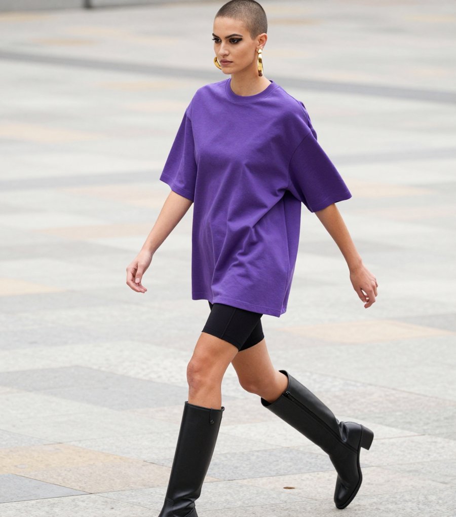 this oversized purple tee trend is actually it