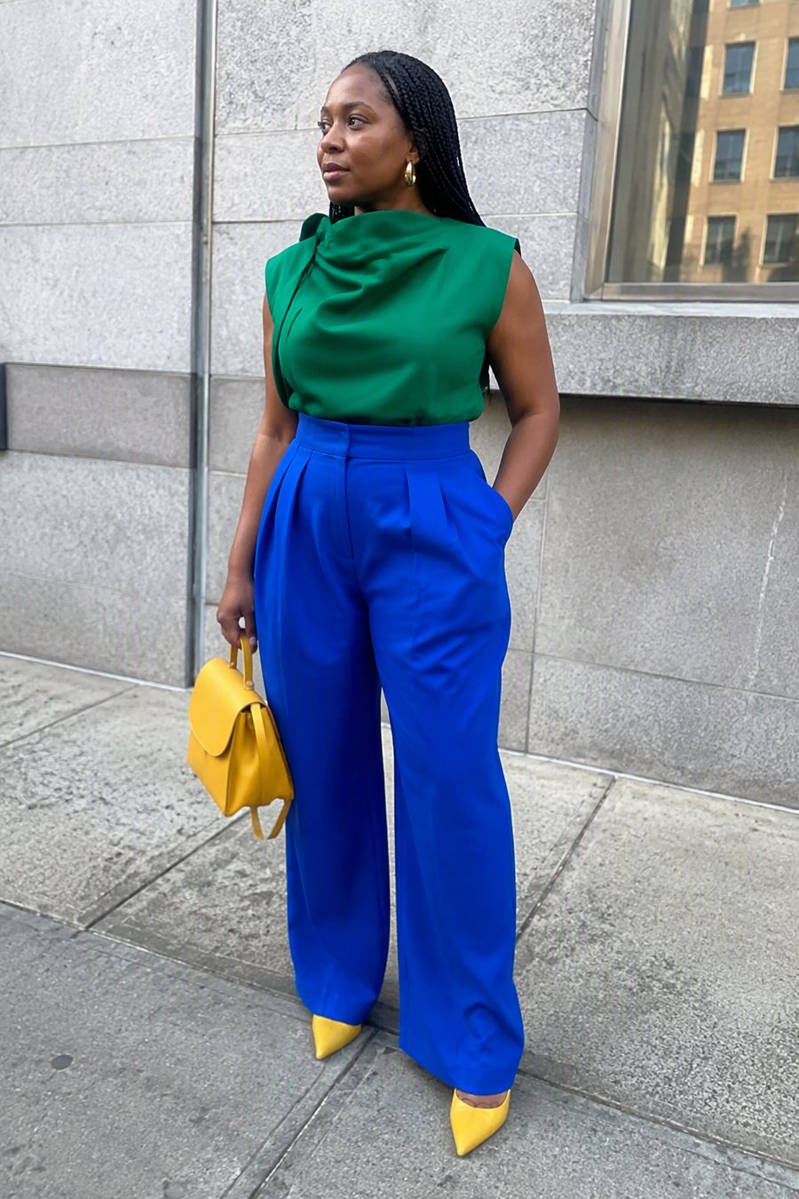Yellow shoes are the secret weapon here