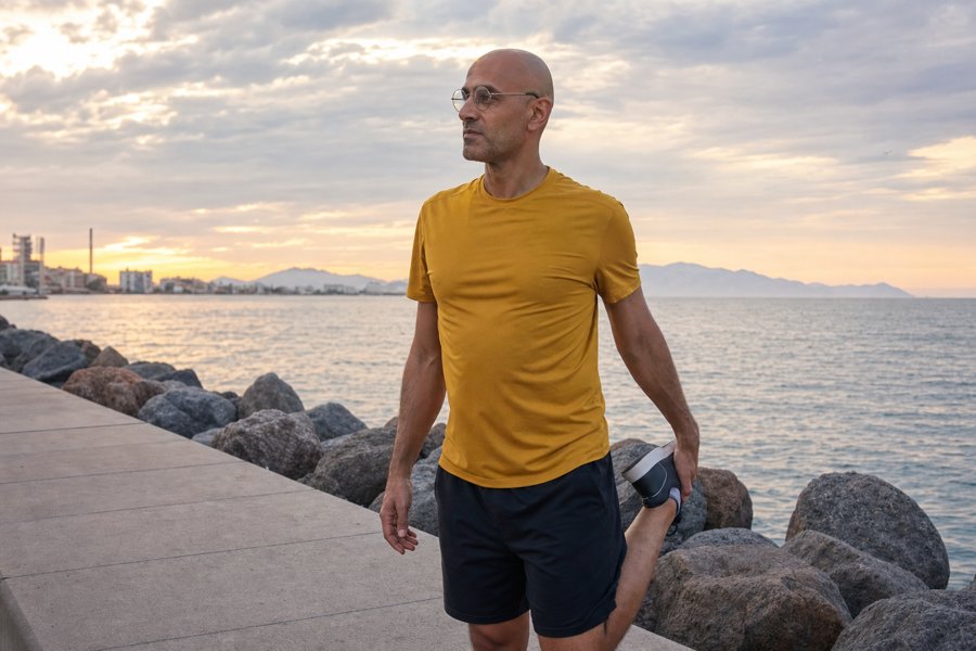mustard tee stealing the show by the sea