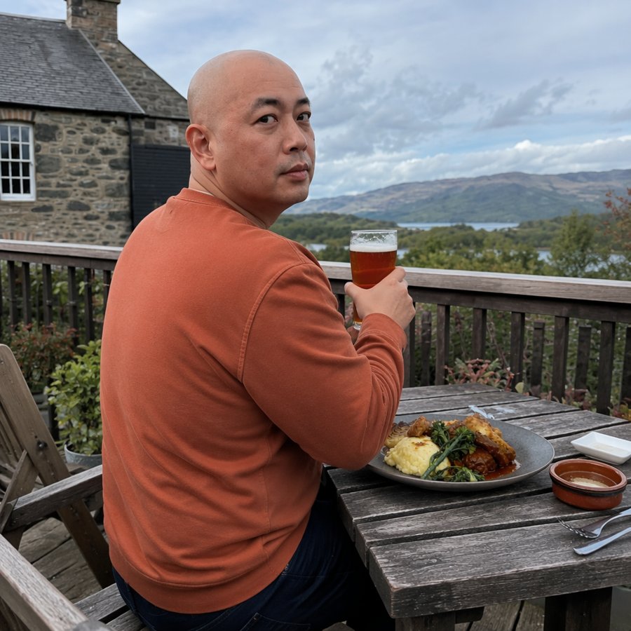 Rust knit pairing is such a cozy win for this terrace view.