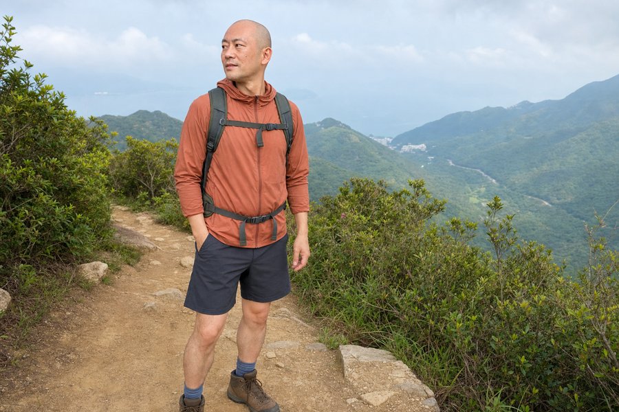 orange hoodie vs bare legs on the ridge?