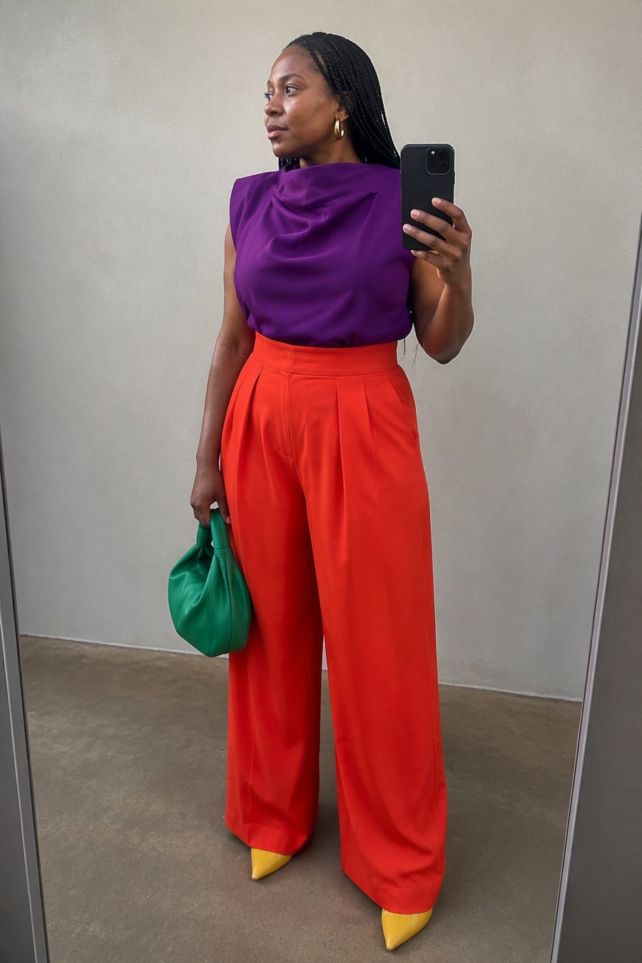 Purple top. Red pants. Yellow shoes. Green bag. Done.
