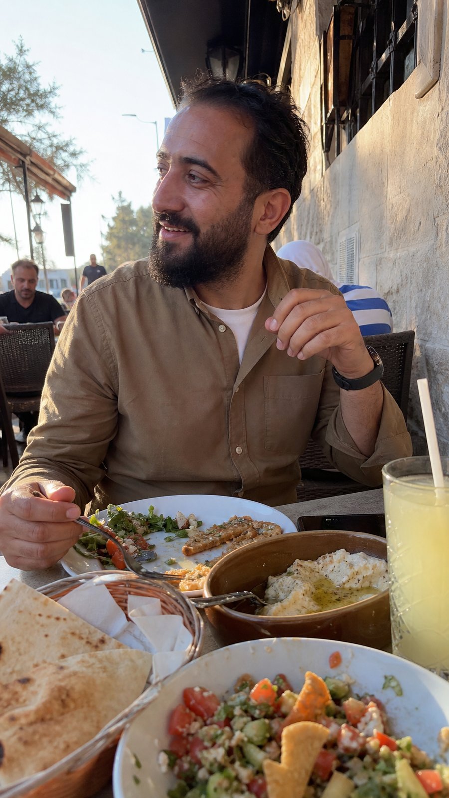 Is that tan shirt actually linen?