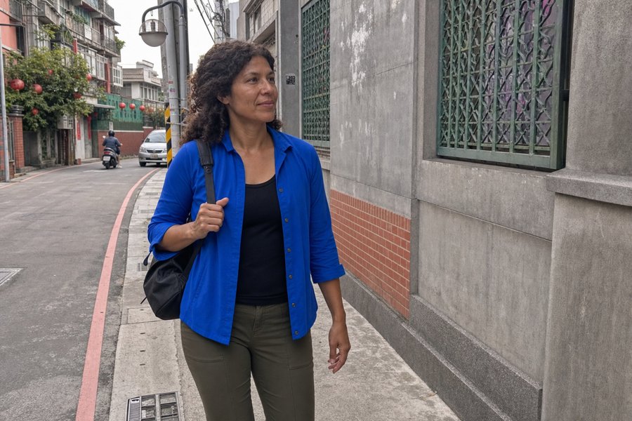 My bestie would steal this blue shirt for our next trip.
